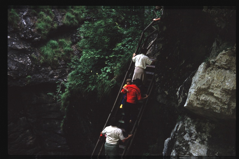 26.Tscheppaschlucht jul 1978.JPG